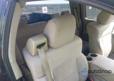 2005 Ford F-150 Stx/Xl/Xlt z USA, uszkodzony, nr VIN 1FTRX12WX5NB82892